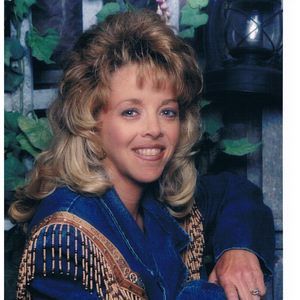 Meet your Posher, Angie